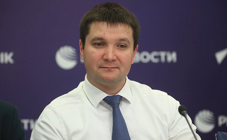 В пресс-центре МИА «Россия сегодня» член Комитета СФ по аграрно-продовольственной политике и природопользованию Ольга Епифанова приняла участие в пресс-конференции, посвященной результатам Всероссийского конкурса молодых управленцев «Лидеры села»