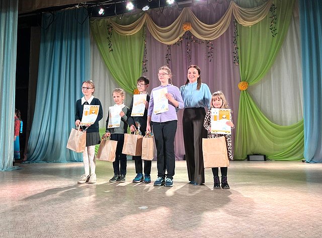 Ирина Кожанова приняла участие в церемонии закрытия ежегодного регионального праздника для детей с ограниченными возможностями здоровья и инвалидностью «Пасхальный фестиваль»