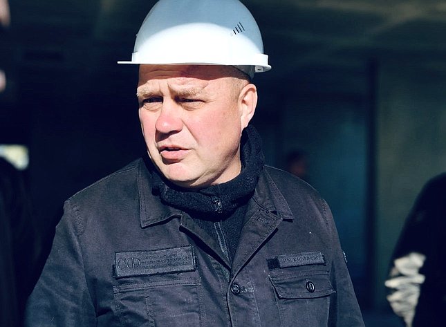 Игорь Кастюкевич посетил строительную площадку в Скадовске, где происходит комплексная застройка