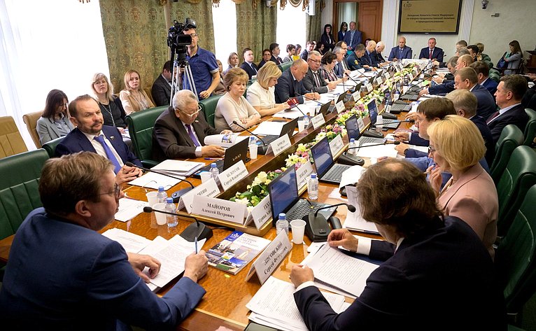 Заседание Комитета СФ по аграрно-продовольственной политике и природопользованию