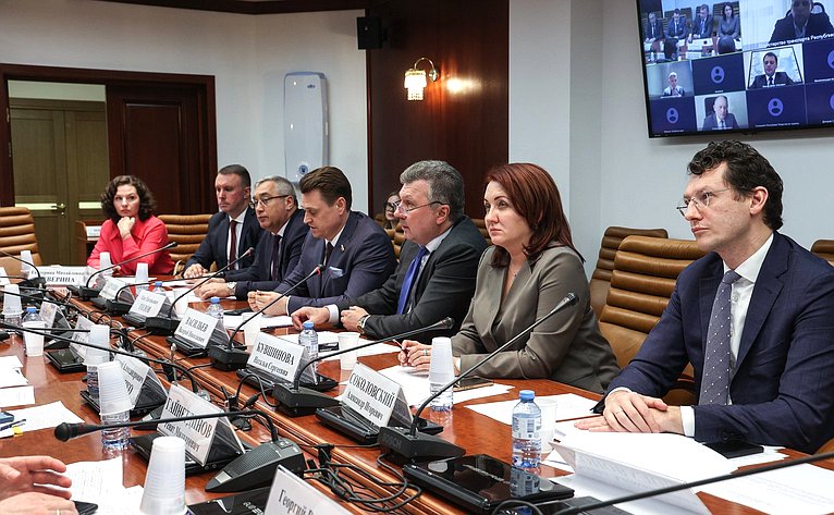 Круглый стол Комитета СФ по экономической политике «О мерах по развитию придорожного сервиса на территории РФ»