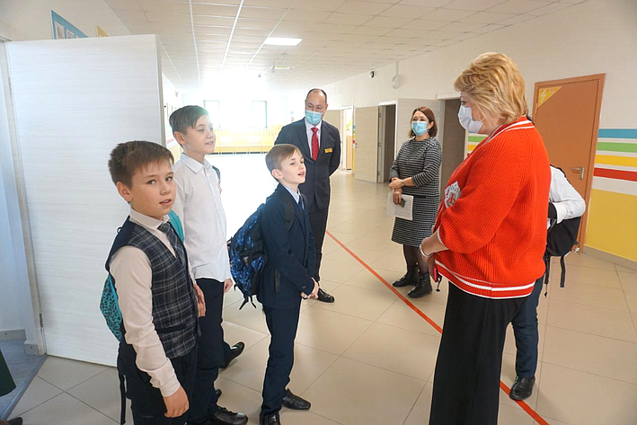 Лилия Гумерова встретилась с учащимися и педагогами Полилингвальной многопрофильной школы в Уфе
