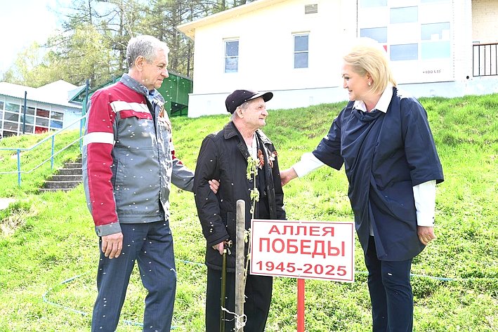 Лилия Гумерова в преддверии празднования 80-летия Великой Победы приняла участие в мероприятиях в Учалинском районе