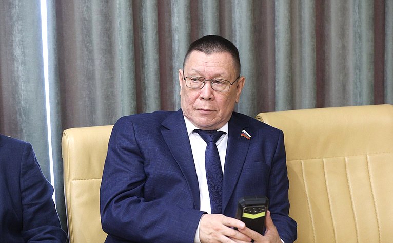 Григорий Ледков