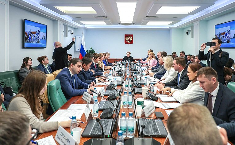 Расширенное заседание Комитета СФ по социальной политике (в рамках Дней Чукотского автономного округа в Совете Федерации)
