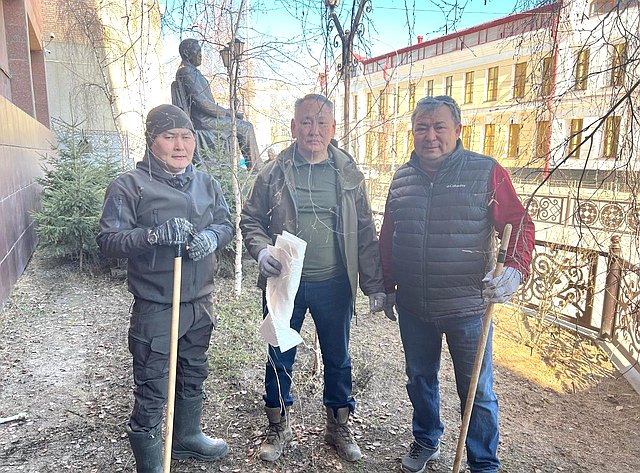 Сахамин Афанасьев принял участие во Всероссийском субботнике