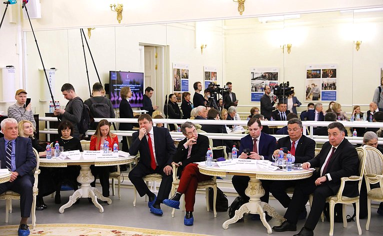 Лилия Гумерова провела выездное заседание Комитета СФ в Академии русского балета имени А.Я. Вагановой Санкт-Петербурга