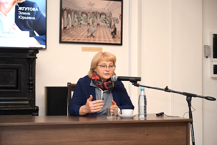 Маргарита Павлова обсудила с представителями общественности региона законодательные инициативы по изменению семейной политики России