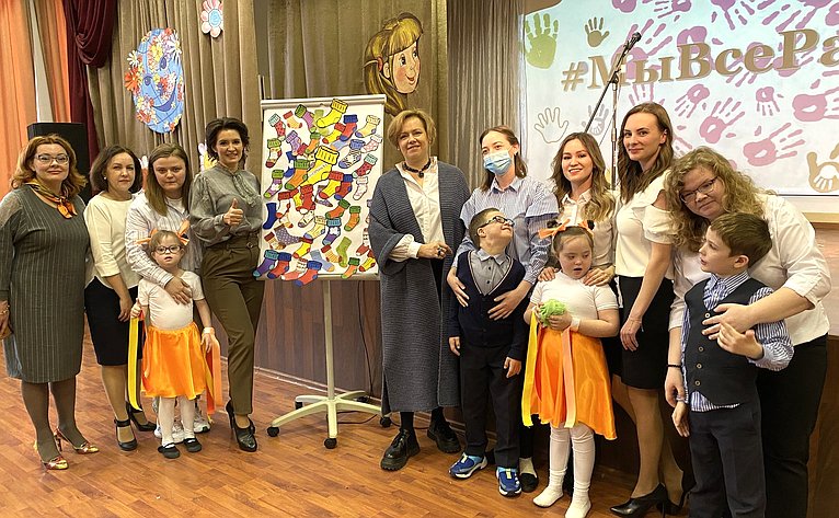 Маргарита Павлова приняла участие в детском празднике «Все равны!»