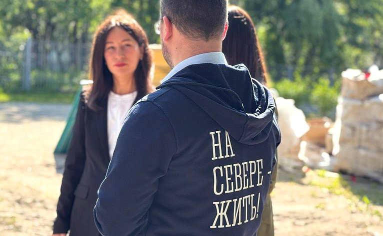 Елена Дягилева в рамках рабочей поездки посетила образовательные учреждения региона