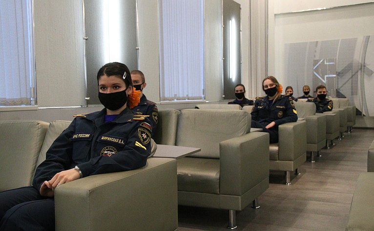 Заседание «круглого стола», приуроченного ко Дню Героев Отечества