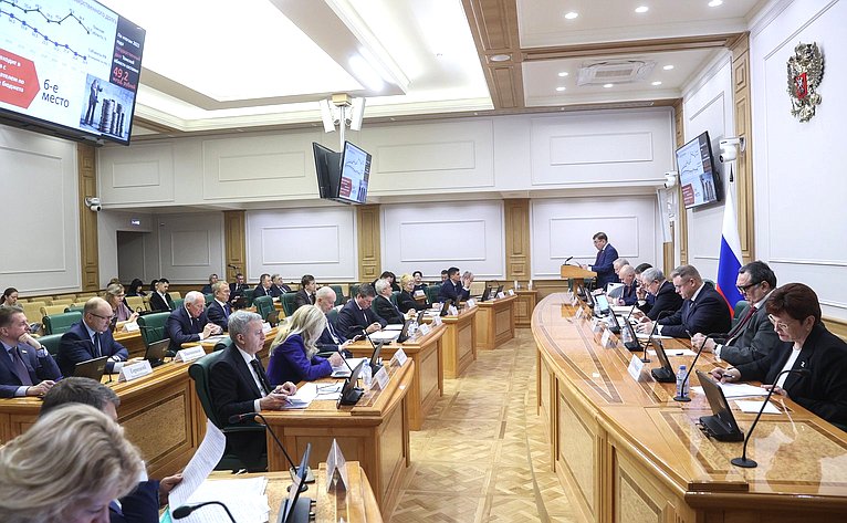 Расширенное заседание Комитета СФ по бюджету и финансовым рынкам (в рамках Дней Томской области в СФ)