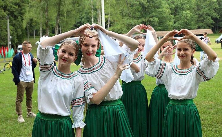 Участники культурно-образовательного проекта «Поезд Памяти» посетили национальный парк «Беловежская пуща»