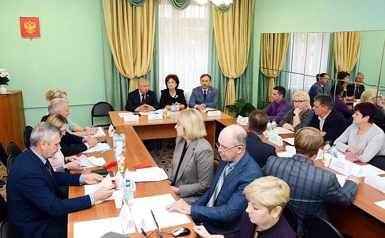 Александр Гусаковский принял участие в работе координационного Совета руководителей представительных органов муниципальных образований региона