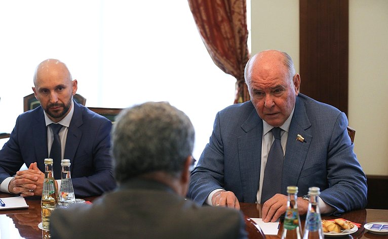 Григорий Карасин провел встречу с Ивом Россье, который с 2017 по 2021 являлся послом Швейцарии в России