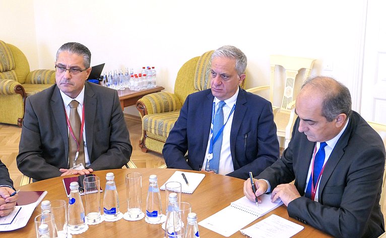 Николай Федоров провел рабочую встречу с Председателем Палаты представителей Республики Кипр Деметрисом Силлурисом