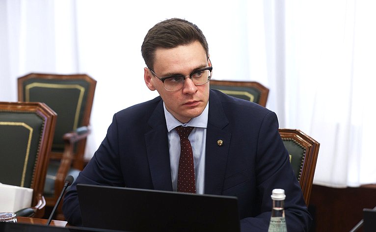 Встреча заместителя Председателя СФ Константина Косачева с заместителем Министра иностранных дел Королевства Саудовская Аравия по вопросам многостороннего сотрудничества Абдуррахманом Ар-Расси