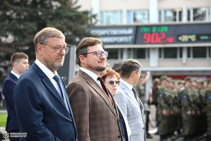 Заместитель Председателя СФ Константин Косачев выступил на торжественной линейке перед студентами Поволжского государственного технологического университета