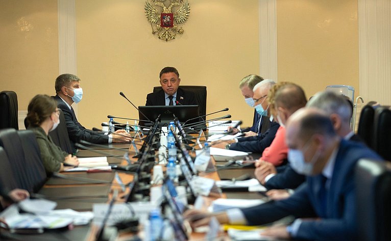 Заседание Комитета СФ по Регламенту и организации парламентской деятельности
