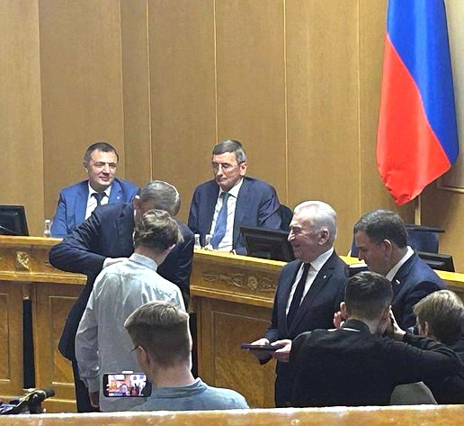 Сергей Перминов поздравил юного земляка-героя с вручением памятной медали Совета Федерации