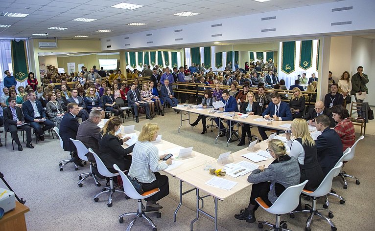 Дмитрий Шатохин принял участие в Межрегиональном форуме-слете социальных предпринимателей «Вместе для нашего будущего»