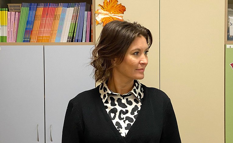 Маргарита Павлова приняла дружественный визит коллеги из Тывы Сенатора РФ Дины Оюн в Челябинскую область
