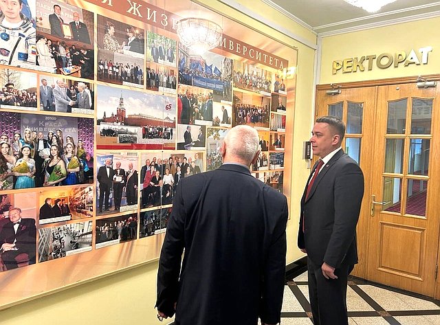 Айрат Гибатдинов посетил Московский гуманитарный университет