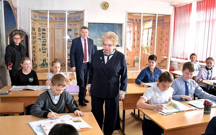 Оксана Хлякина посетила Тербунский район Липецкой области