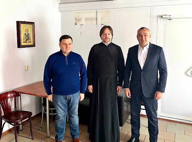Сергей Перминов провел встречу с главой администрации Волховского района региона Алексеем Брицуном