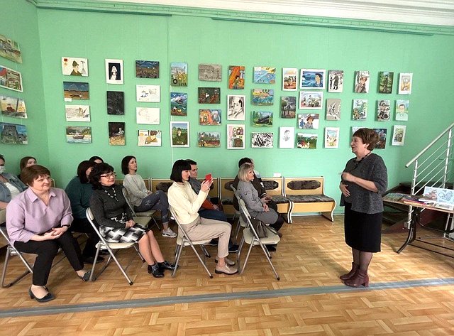 Екатерина Алтабаева приняла участие в акции «Дарите книги с любовью»