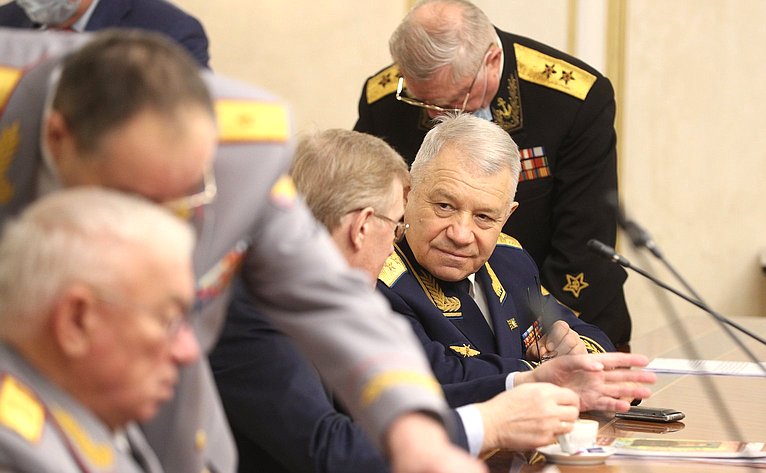 Совещание Комитета СФ по обороне и безопасности совместно с Клубом военачальников РФ