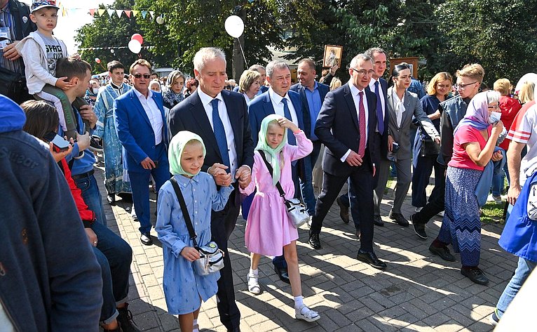 Анатолий Артамонов и Александр Савин приняли участие в праздничных мероприятиях, посвященных 650-летию основания города Калуги