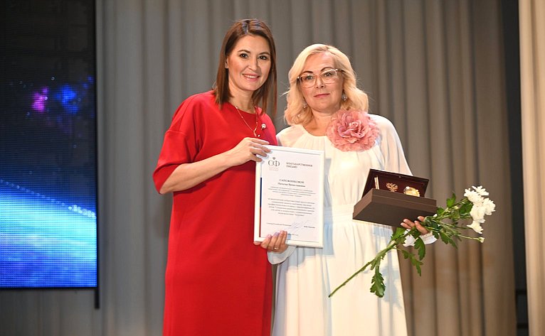 Маргарита Павлова приняла участие в торжественном мероприятии, посвященном 25-летию со дня основания социально-реабилитационного центра «Здоровье»