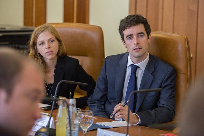 Александр Торшин провел встречу с делегацией молодых специалистов из США и Великобритании