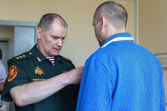 Андрей Яцкин принял участие в церемонии вручения государственных наград военнослужащим национальной гвардии Российской Федерации