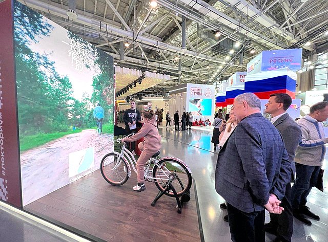 Анатолий Артамонов принял участие в открытии Дня Кисловодска на Международной выставке-форуме «Россия»