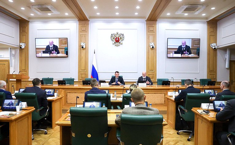 Совещание Комитета СФ по аграрно-продовольственной политике и природопользованию «О применении цифровых технологий, робототехники и технологий искусственного интеллекта в аграрно-продовольственном комплексе»