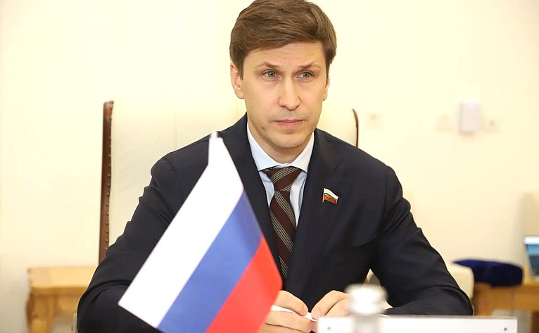 Иван Новиков провёл рабочую встречу с председателем Хатлонской области Таджикистана Давлатали Саидом