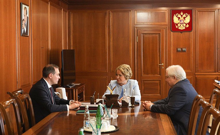 Встреча Валентины Матвиенко с врио главы Республики Мордовия Артемом Здуновым