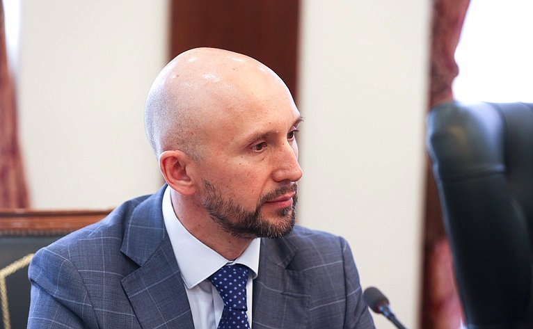 Григорий Карасин провел встречу с постоянным членом делегации Европарламента в Комитете парламентского сотрудничества Россия – ЕС, евродепутатом от Люксембурга Фернаном Картрайзером