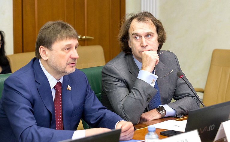 Владимир Лебедев и Сергей Лисовский