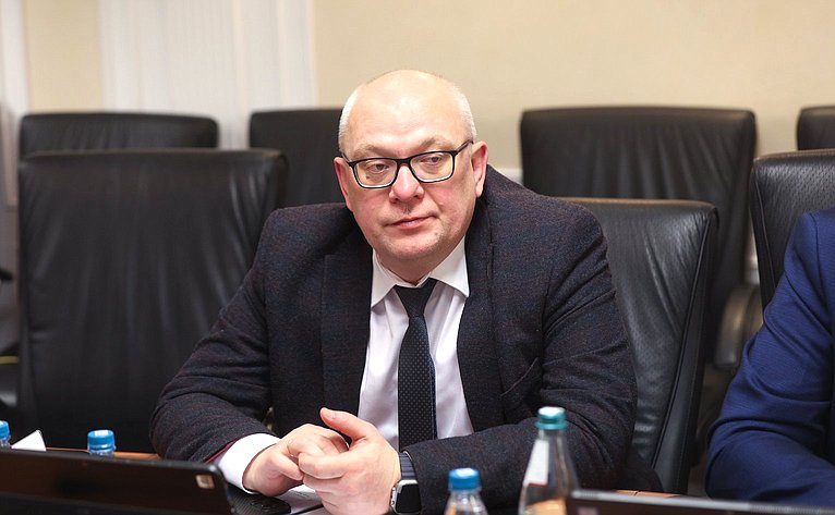 Круглый стол Комитета СФ по федеративному устройству, региональной политике, МСУ и делам Севера на тему «Государственная поддержка закрытых административно-территориальных образований»