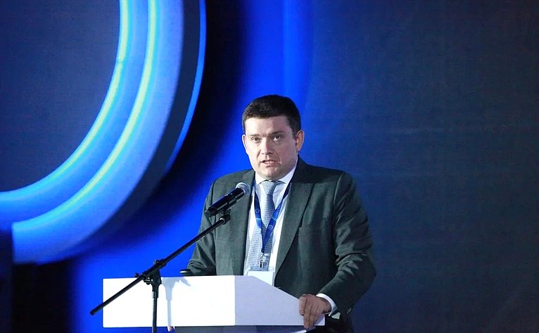 Николай Журавлев выступил на съезде Союза машиностроителей России