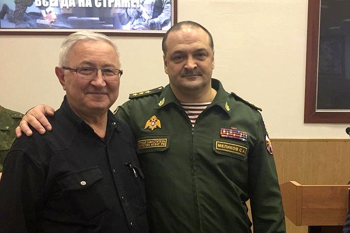 М. Дидигов ознакомился с условиями службы и бытом военнослужащих