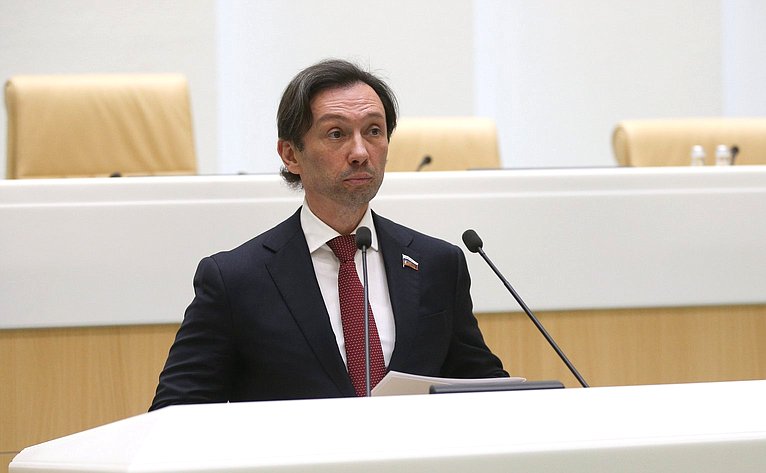 Устанавливается ответственность за оскорбление памяти защитников ...