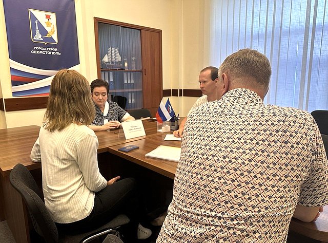 Лариса Мельник провела первый сентябрьский личный приём