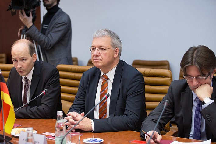 Андрей Климов провел встречу с первым заместителем председателя Комитета по экономике и валюте Европейского парламента Маркусом Фербером