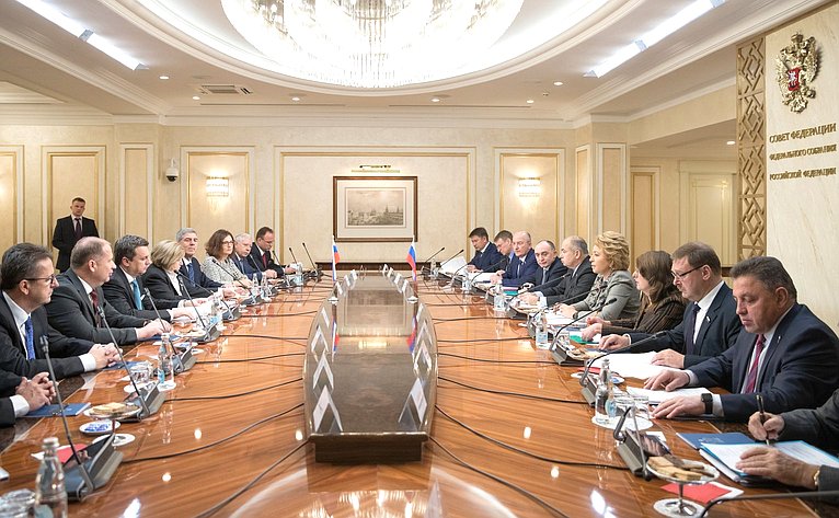 Председатель СФ В. Матвиенко провела встречу с Председателем Национального совета Словакии А. Данко