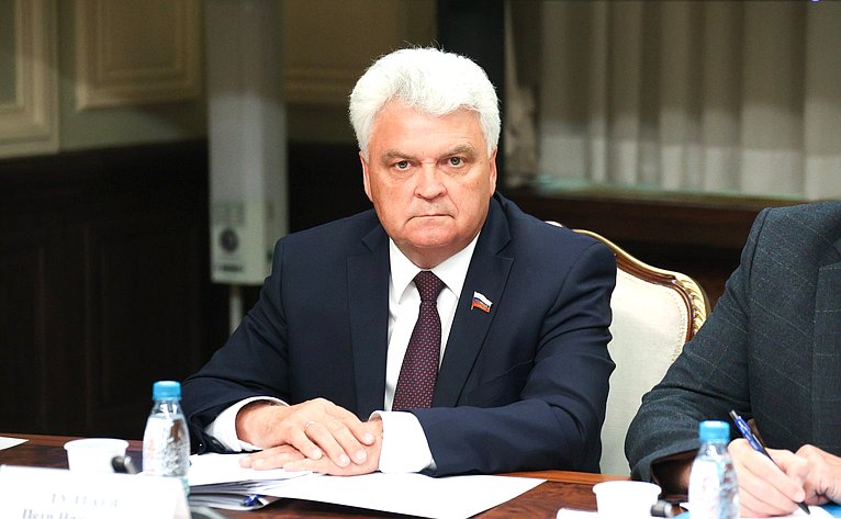 Петр Тултаев