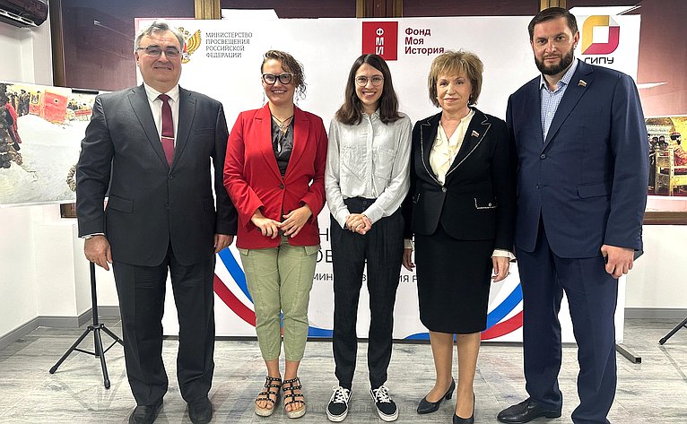 Сенаторы подвели итоги наблюдения за выборами в Национальную Ассамблею и региональные органы власти в Венесуэле